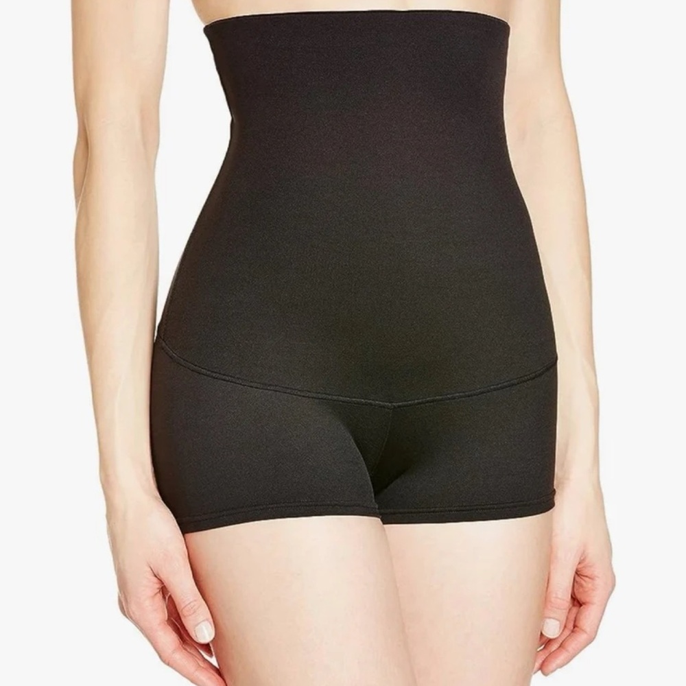 Maidenform  Flexees Women's Firm Control High-Waist Shapewear Boyshorts F82107